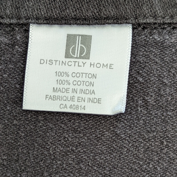 2/$5 Hemstitch Table Runner - Picture 3 of 3